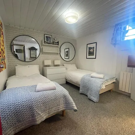 Large Peaceful For Mountain Adventures! Perfect For Flégère&grand Montet Skiing