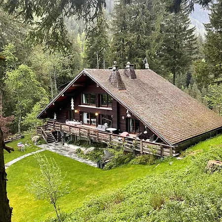 Large Peaceful For Mountain Adventures! Perfect For Flegere And Grand Montet Skiing Domek alpejski Chamonix