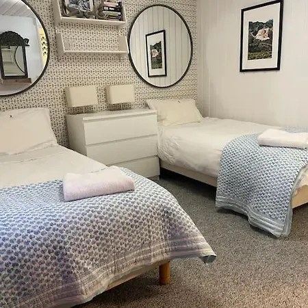 Large Peaceful For Mountain Adventures! Perfect For Flegere And Grand Montet Skiing Chamonix