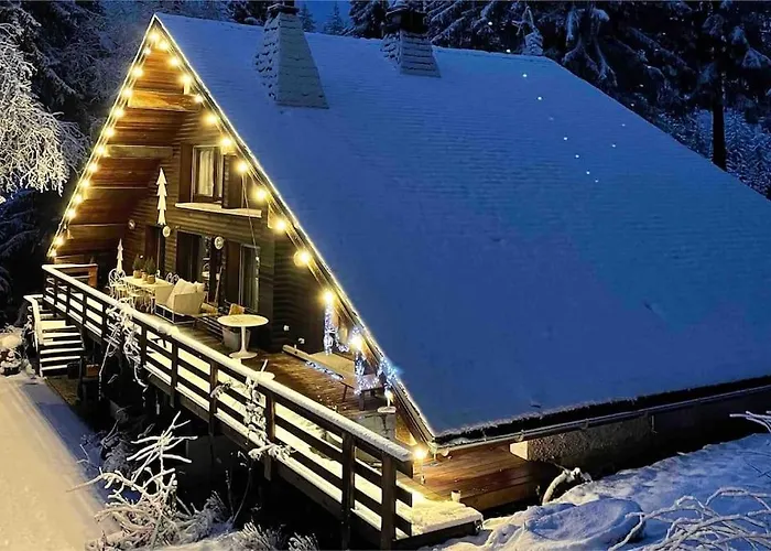 Large Peaceful For Mountain Adventures! Perfect For Flegere And Grand Montet Skiing Chalet